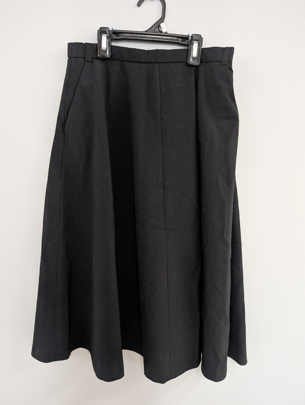 Zara Classic Black A-Line Women's Skirt